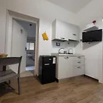 شقة Flavica